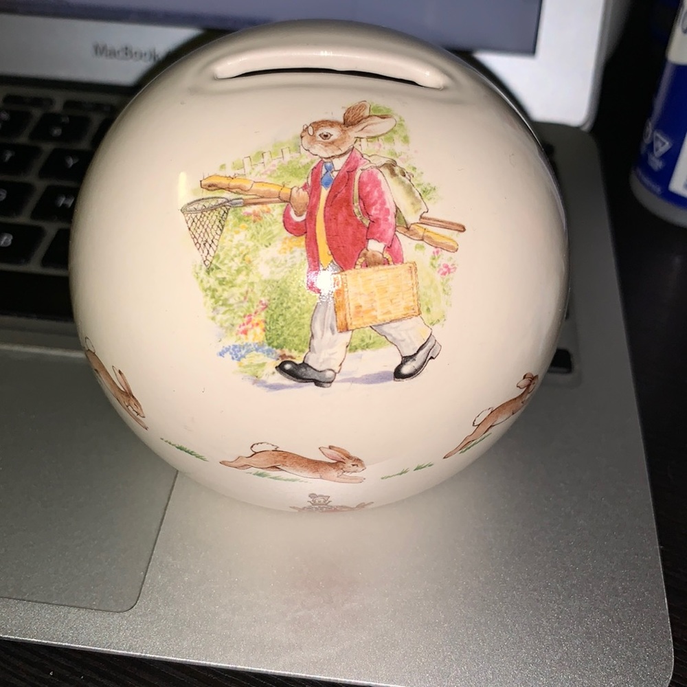 Royal Doulton Bunnykins round money bank